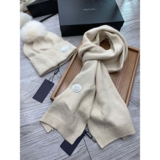 Prada Caps Scarfs